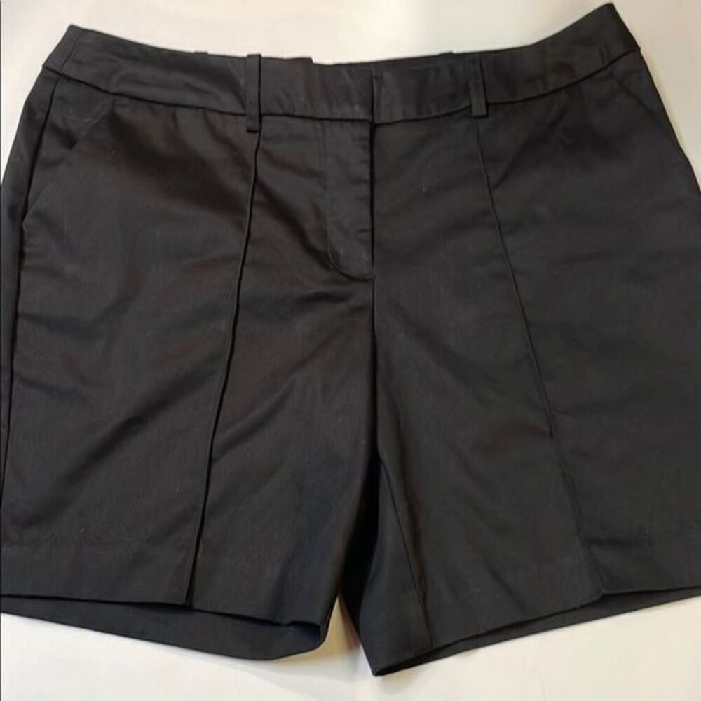 Worthington Womens Modern Fit Black Pockets Mid Rise Shorts Sz 6